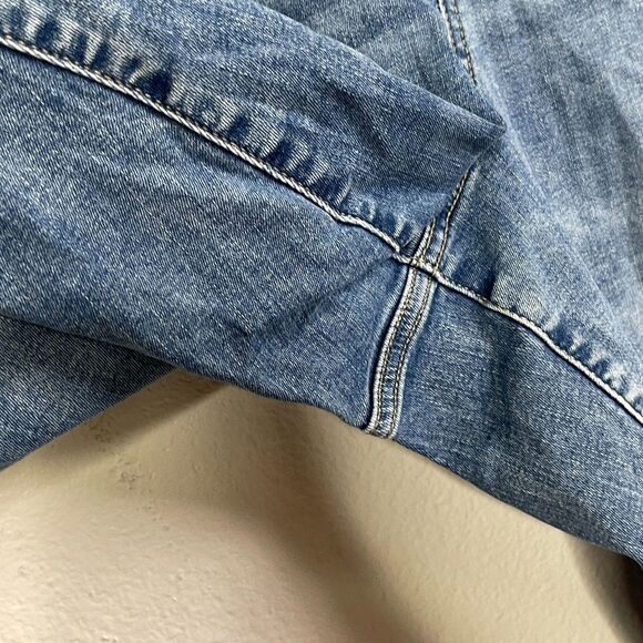 Torrid Premium Blue Denim Crop Cuffed Jegging Jeans Size 26R - Picture 5 of 16